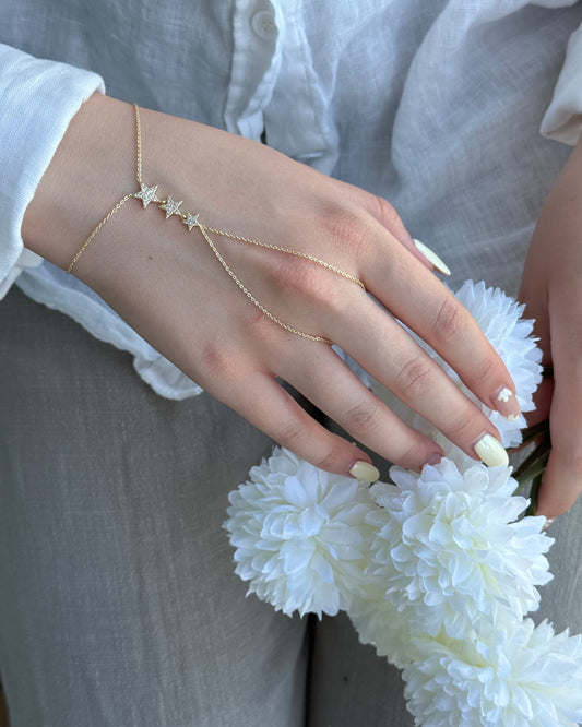 Star Hand Chain